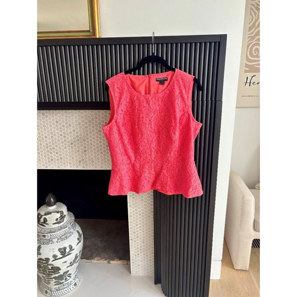 Dalia Collection Coral Lace Peplum Top Sleeveless Back Zip Blouse Sz 12